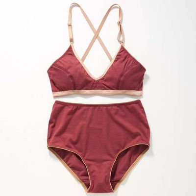 Burgundy Curve Convertible Bra
