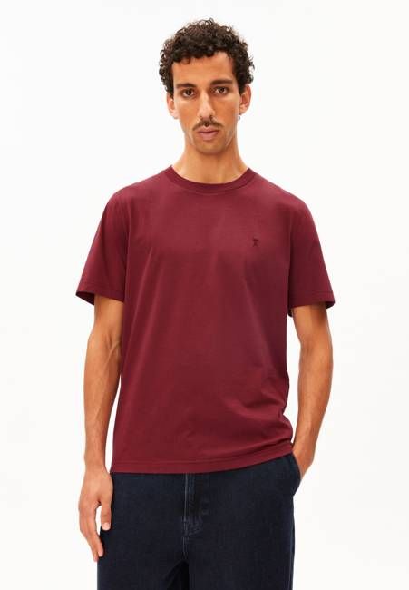 JAAMES T-SHIRT | velvet red