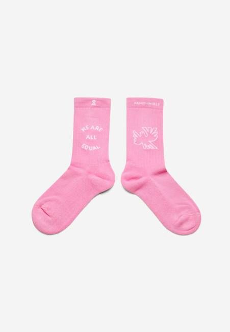 SAAMU WE ARE ALL | raspberry pink