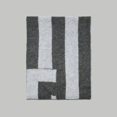 The Alpaca Patterned Scarf | Light Heather Grey / Dark Charcoal