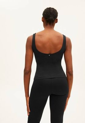 LAALI| black