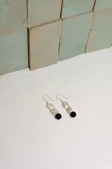 Sea + Pattern Pearl Drop Earrings