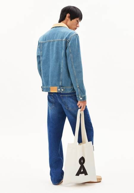 TOTAA BOLD | oatmilk