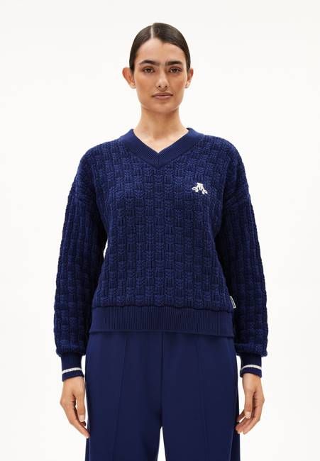 CAARLAS STRUCTURE | blue noon