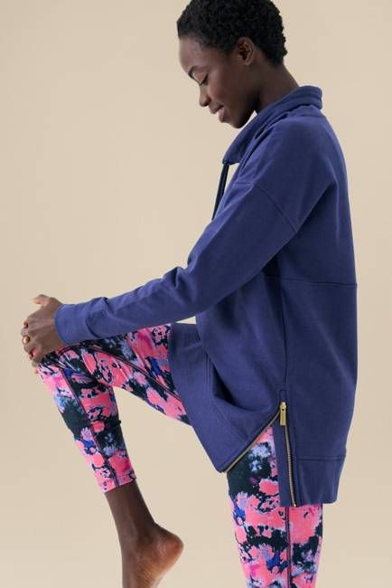 Women's Themis Longline Throw on Sweat