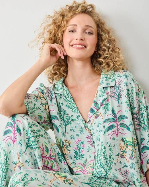 Camel's Courtyard - Tall Eco Satin Wildest Dreams Set - Avocado