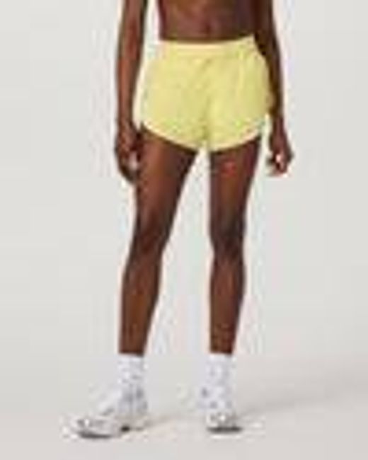 Daily Speed Short 2.5" | Women's Sunlight Fitness Shorts | Vuori
