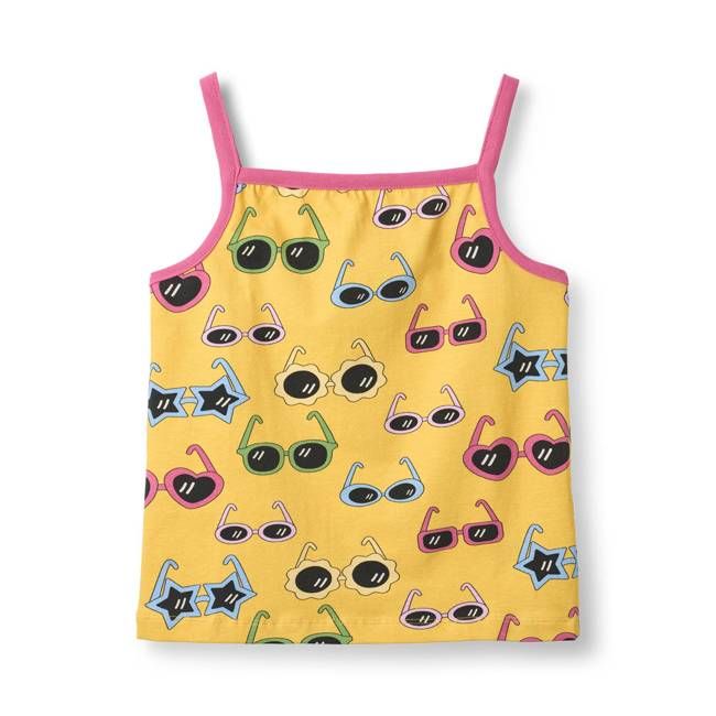 Analisa topt with sunglasses