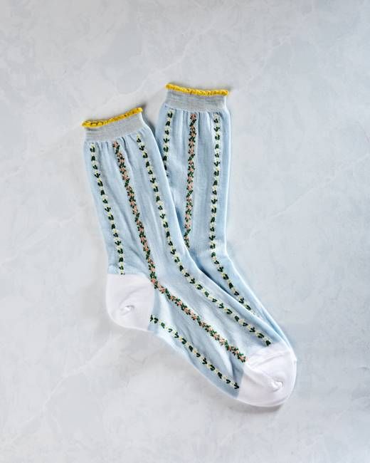 Periwinkle - Louelle Crew - Hansel from Basel