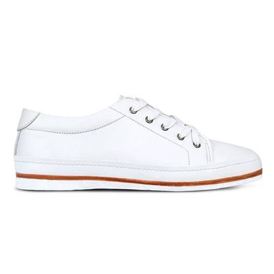 The Women's Brisa in White ~ Super Wide