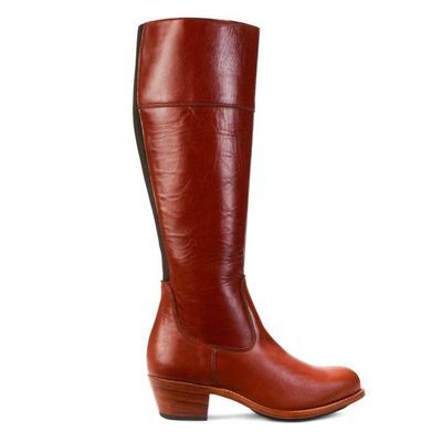 The Condesa in Chestnut ~ Very Wide ~ Standard Calf 43cm