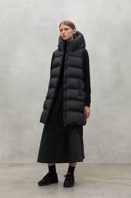 BLACK MANLIE WAISTCOAT