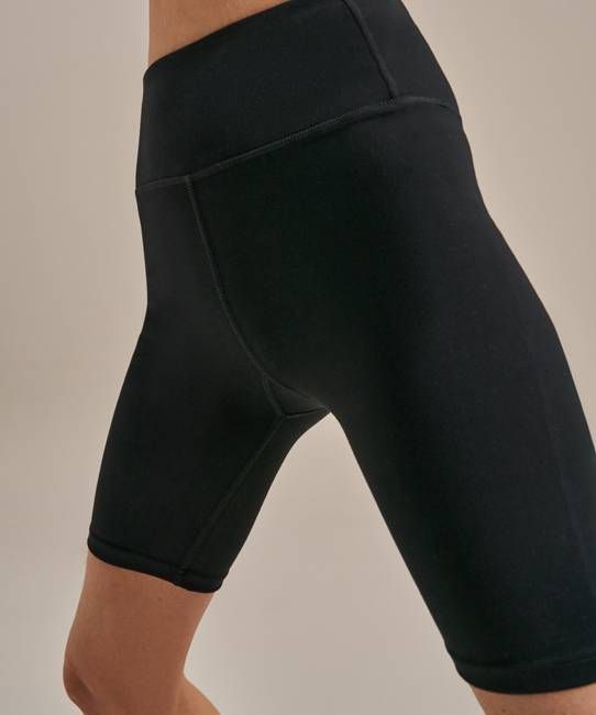 Ultimate Balm Yoga Short