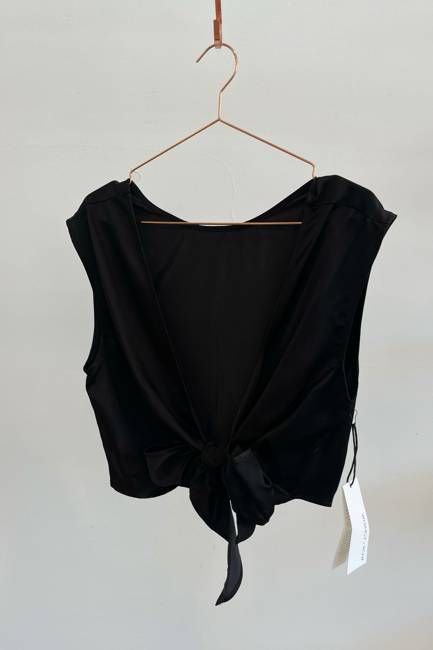 Sample Sale Valentina Top in Silky Black