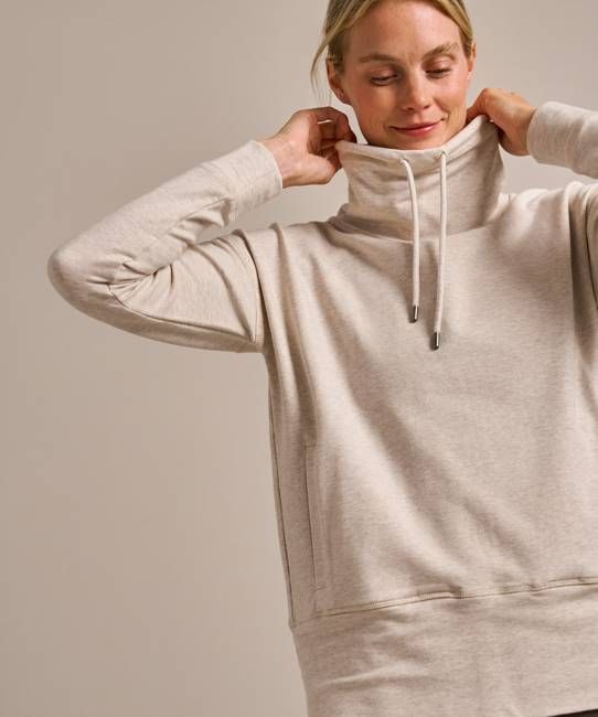 Oversized Bamboo Throw on Sweat