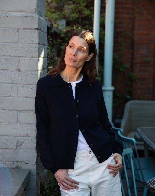 The Collared Button-Up - Navy
