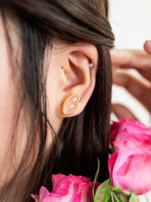 Mila Leaf Earrings - Gold