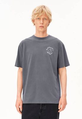 MAARKOS GMT DYE SMILE T-SHIRT | moonshadow washed