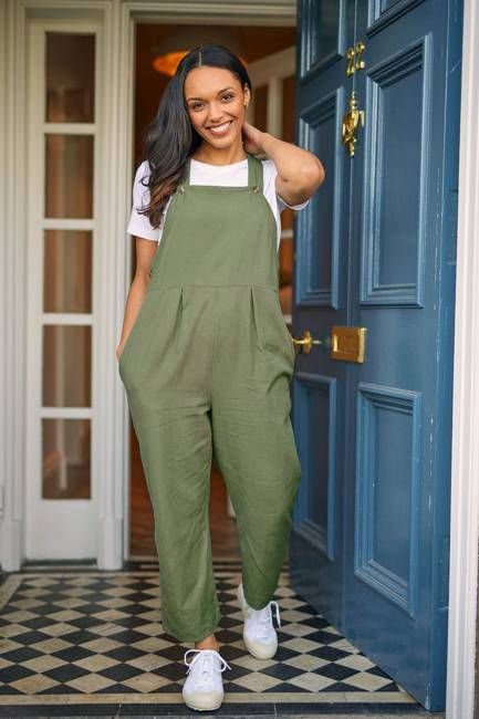 Kathleen - Relaxed Dungaree - Sage