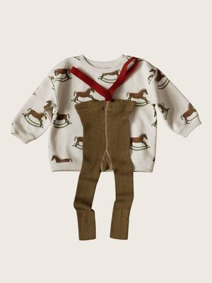 Set aus rockerem Pferdepullover und Eichelbrauner Strumpfhose