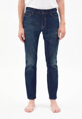 IAAN | orchideenblau