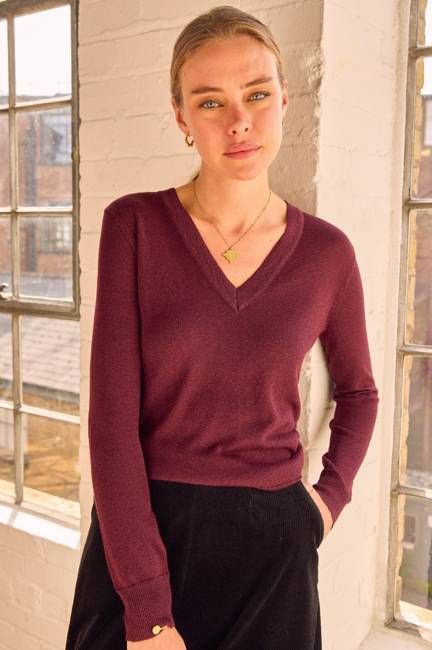 Metallic Knit V-Neck Jumper | Burgundy