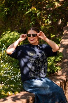 Vincent Van Goose, Navy Oversized Tee (Pre-order) Front print