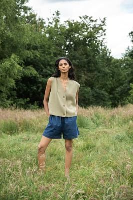 Aila Organic Cotton Knitted Vest in Taupe