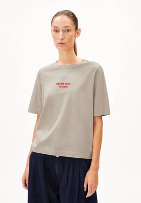 LAYAA LITAA | sandstone