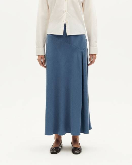 Tori long blue skirt
