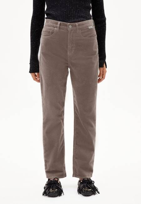 AAIKALA CORDUROY PANT | walnut cream
