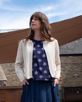 Este Open Cardigan