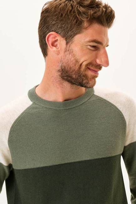 Balaton Colour Block Crew Neck Knit