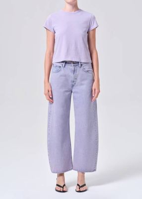 Low Curve Crop Jean in Aura