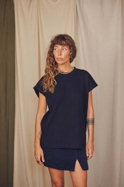 Organic Cotton Black Basic Tee