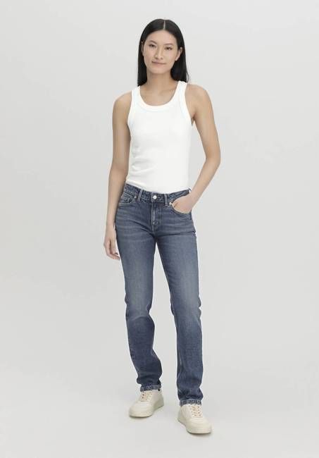 MARIE Mid Rise Straight jeans made from organic denim