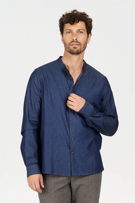 ROBBIE Organic Cotton Chambray Shirt