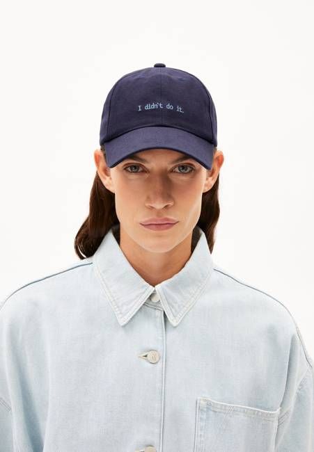 YENAAS LOVAA | night sky