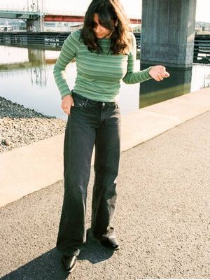 Wide Heidi Slow Black loose wide-leg jeans | Nudie Jeans