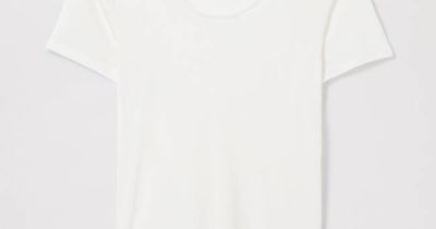 The Scoop Neck Top in Off White | Tencel™ Lyocell | Asket