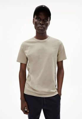 JAAMES T-SHIRT | sandstein