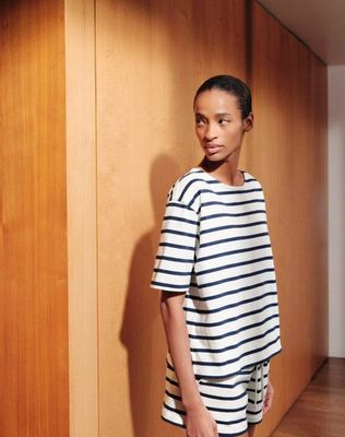 The BRETON//The Tee - Ecru + Navy