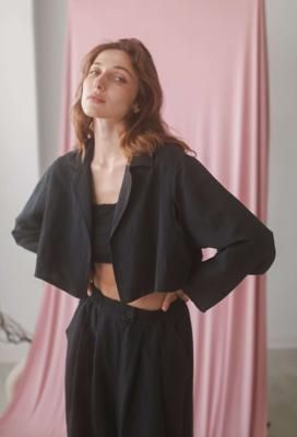 BLACK CROP JACKET