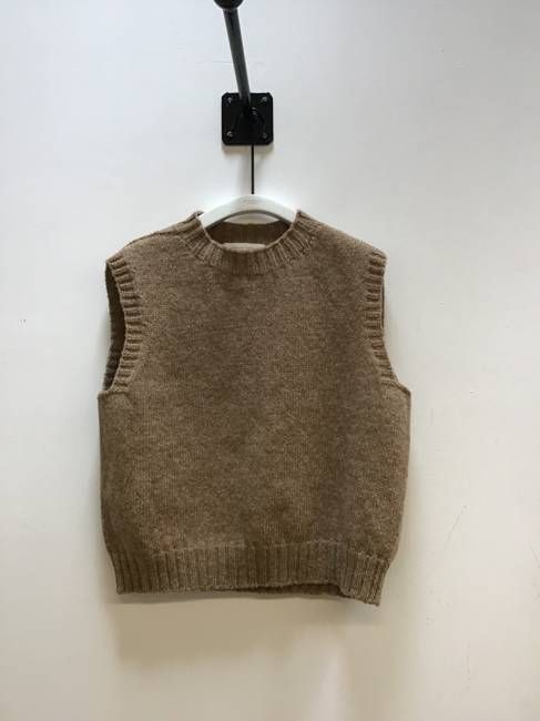 Sara Organic Lambswool Vest in Camel Sample