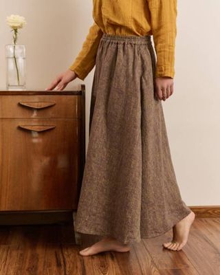 Shaina - Linen Skirt in Sunny Purple