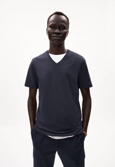 JAAMES V-NECK| night sky