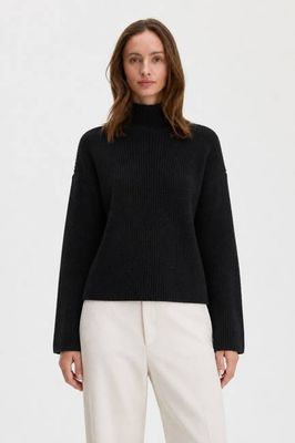 Willow Pullover