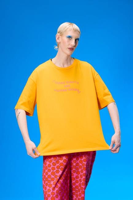 Bee Illustrates Pride 2026 - Benny - Oversized cotton T-Shirt in Orange