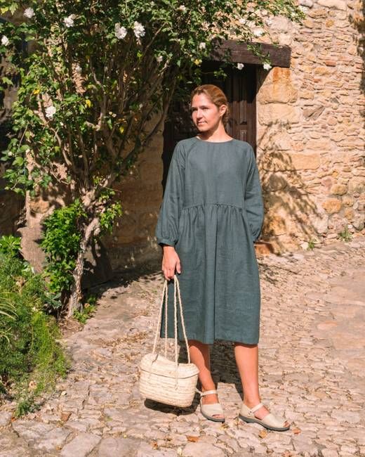 Capri - Linen Dress in Forest Green