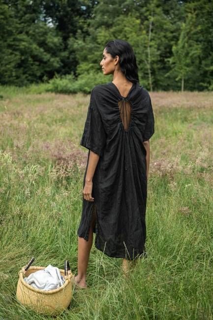 Monique Linen dress in Black